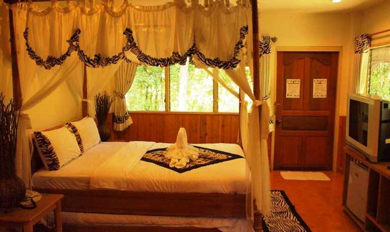 Chiangmai Night Safari Resort Chiang Mai Phòng bức ảnh